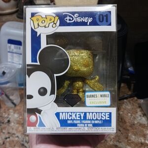 Funko Pop! Disney - Mickey Mouse (Diamond Glitter) Barnes & Noble Exclusive.